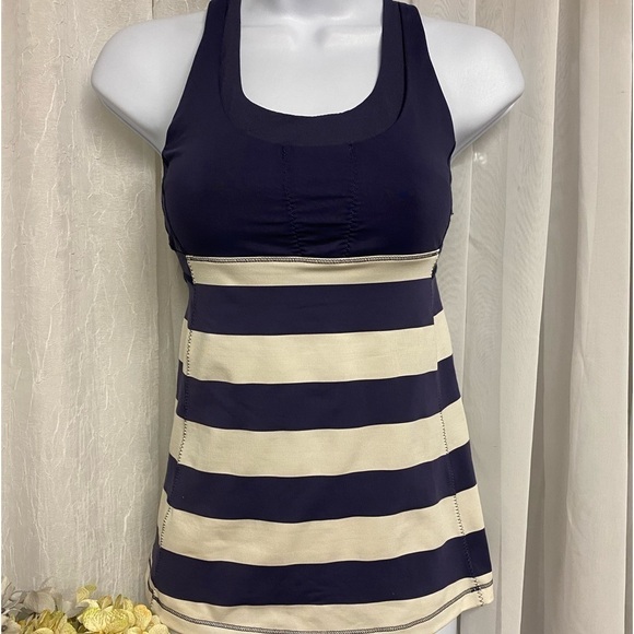 lululemon athletica Tops - Lululemon Stuff your bra tank 2